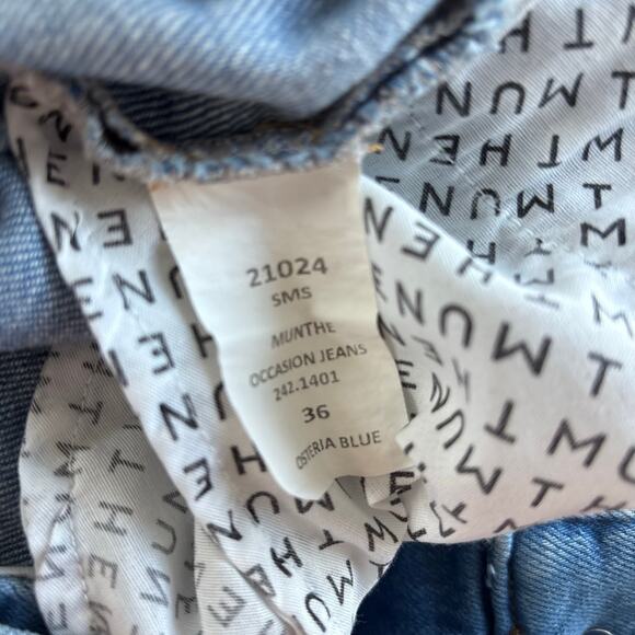 Munthe Occasion Rhinestone Beaded Bee Brooches Boyfriend Jeans Blue - Picture 6 of 6